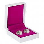 <strong>Стеклянные вагинальные шарики Ben Wa Balls erotic exercise</strong> <br />
Стеклянные вагинальные шарики без сцепки. Упакованы в красивую подарочную коробочку. <div class="charTableblock"><div><span>Диаметр, см</span>: 1.90</div><div><span>Диаметр, см</span>: меньше 2</div><div><span>Производитель</span>: Shots Toys by Shots Media BV, Нидерланды</div></div> Стеклянные вагинальные шарики Ben Wa Balls erotic exercise
Стеклянные вагинальные шарики без сцепки. Упакованы в красивую подарочную коробочку.