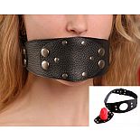 <strong>Чёрный кожаный кляп-фаллос</strong> <br />
Основа изготовлена из натуральной кожи. <div class="charTableblock"><div><span>Тип</span>: фаллос</div><div><span>Цвет</span>: черный</div><div><span>Материал</span>: кожа</div><div><span>Производитель</span>: Sitabella, Россия</div></div> Чёрный кожаный кляп-фаллос
Основа изготовлена из натуральной кожи.