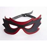 <strong>Чёрно-красная маска с прорезями для глаз</strong> <br />
Маска оригинальной формы с вырезами для глаз. Размер регулируется. <div class="charTableblock"><div><span>Цвет</span>: черный; красный, розовый</div><div><span>Материал</span>: кожа</div><div><span>Тип</span>: маска</div><div><span>Производитель</span>: Sitabella, Россия</div></div> Чёрно-красная маска с прорезями для глаз
Маска оригинальной формы с вырезами для глаз. Размер регулируется.