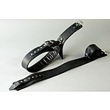 <strong>Комплект из кожи для фиксации рук к бёдрам </strong> <br />
Данный бондажный комплект изготовлен из натуральной кожи с мягкой подкладкой (пена) для безопасного и комфортного использования. <div class="charTableblock"><div><span>Материал</span>: кожа</div><div><span>Производитель</span>: Подиум, Россия</div></div> Комплект из кожи для фиксации рук к бёдрам
Данный бондажный комплект изготовлен из натуральной кожи с мягкой подкладкой (пена) для безопасного и комфортного использования.