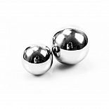 <strong>Тяжелые вагинальные шарики из металла без сцепки - 4 см.</strong> <br />
Созданы специально для женщин, которые имеют хорошо натренированные интимные мышцы. <div class="charTableblock"><div><span>Диаметр, см</span>: 4.00</div><div><span>Диаметр, см</span>: 4</div></div> Тяжелые вагинальные шарики из металла без сцепки - 4 см.
Созданы специально для женщин, которые имеют хорошо натренированные интимные мышцы.