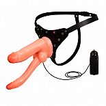 <strong>Двойной страпон с вибрацией, 13 и 15 см. </strong> <br />
Страпон для двойного проникновения с вибрацией. <div class="charTableblock"><div><span>Длина, см</span>: 13</div><div><span>Диаметр, см</span>: 3.5</div><div><span>Длина, см</span>: 13-16</div><div><span>Диаметр, см</span>: 3</div><div><span>Материал</span>: ПВХ (PVC)</div><div><span>Цвет</span>: телесный</div><div><span>Особенности</span>: трусики; двухголовый; с вибрацией; с дополнительной стимуляцией</div></div> Двойной страпон с вибрацией, 13 и 15 см.
Страпон для двойного проникновения с вибрацией.