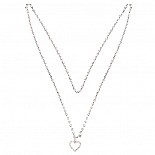 <strong>Ожерелье с подвеской-сердце SWEETHEART DIA-18</strong> <br />
Цепочка из квадратных ярких прозрачных кристаллов с замком-крабиком с одной стороны и небольшим сердечком с другой. <div class="charTableblock"> </div> Ожерелье с подвеской-сердце SWEETHEART DIA-18
Цепочка из квадратных ярких прозрачных кристаллов с замком-крабиком с одной стороны и небольшим сердечком с другой.