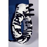 <strong>Эрекционное кольцо</strong> <br />
Эрекционное кольцо с клиторальным стимулятором. <div class="charTableblock"> </div> Эрекционное кольцо
Эрекционное кольцо с клиторальным стимулятором.