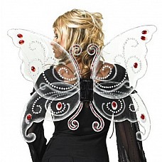 <strong>Крылья бабочки</strong> <br />
Чёрные крылья бабочки для маскарадных костюмов.<div class="charTableblock"> </div> Крылья бабочки
Чёрные крылья бабочки для маскарадных костюмов.