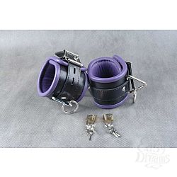 Чёрные подвёрнутые наножники с фиолетовым подкладом Чёрные подвёрнутые наножники с фиолетовым подкладом