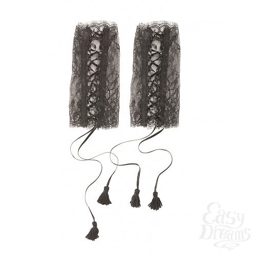  2   - - Maison Close