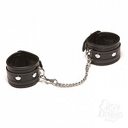 Оковы на цепи с карабином Оковы на цепи с карабином